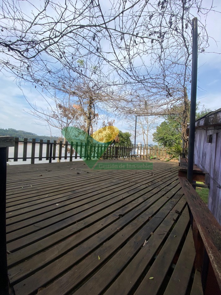 Casa en costa del Rio